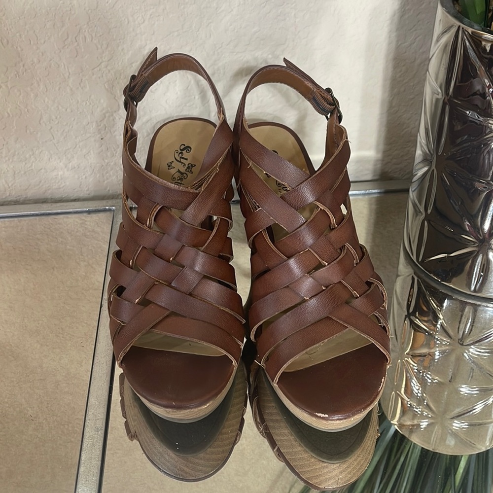 Brown Wedges